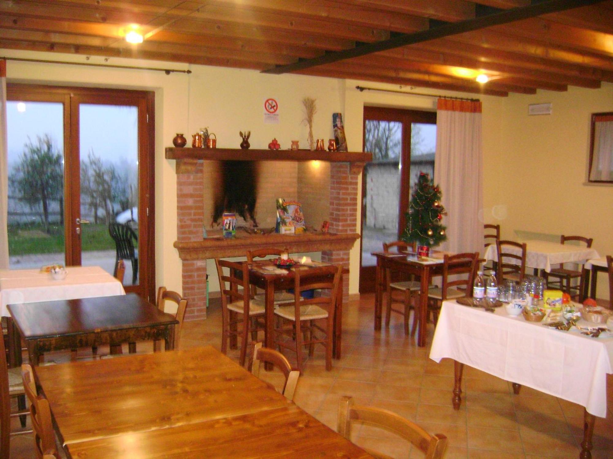 Agriturismo Le Sigalette Salionze Luaran gambar